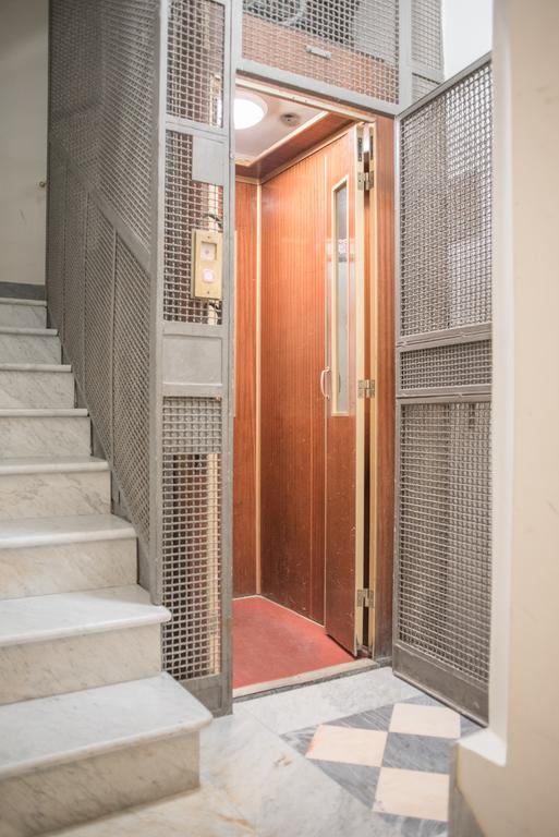 Apartment Frattina De Luxe Rom
